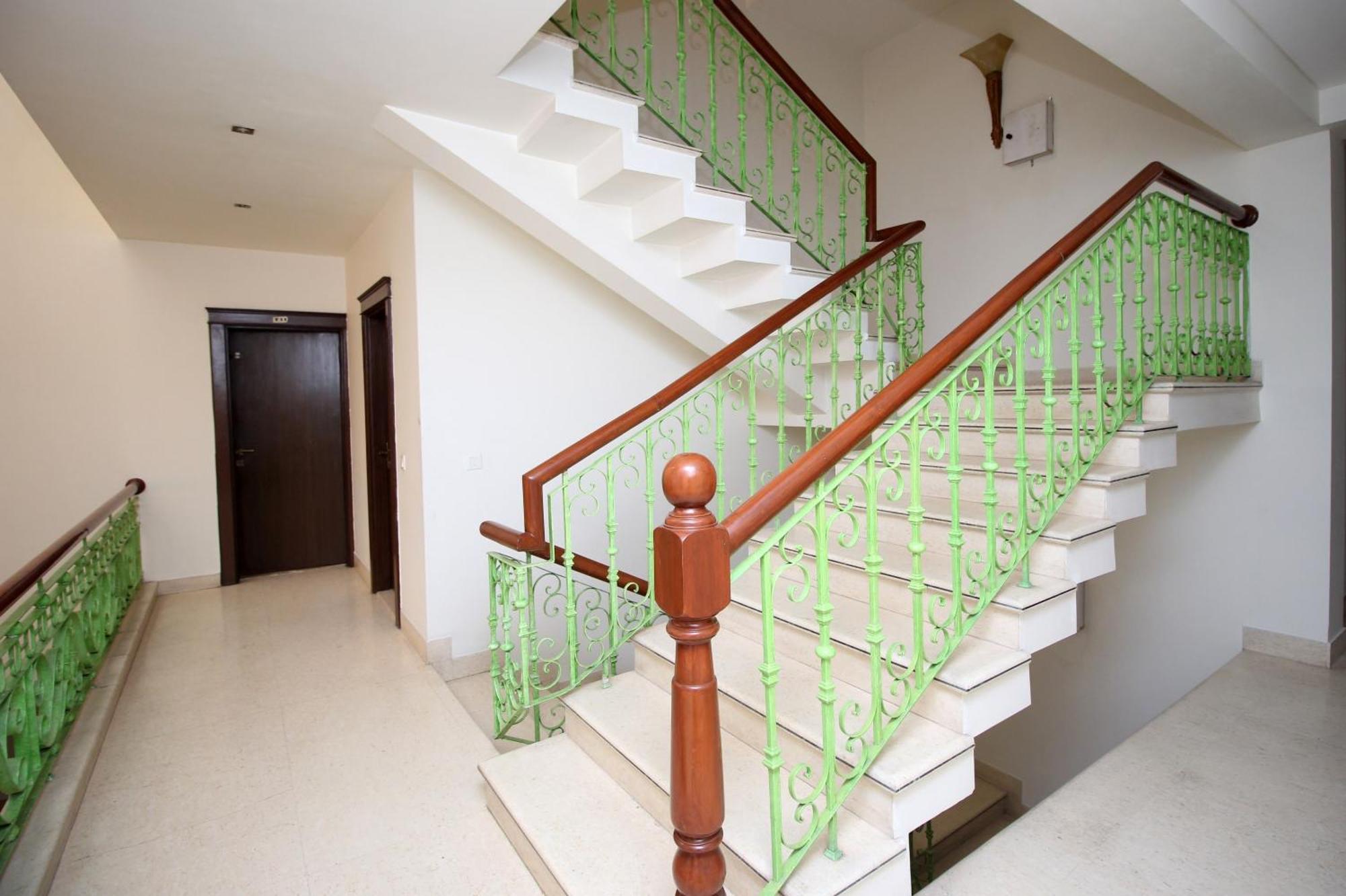 Super Collection O Sakshi Hotel Gurgaon Ngoại thất bức ảnh