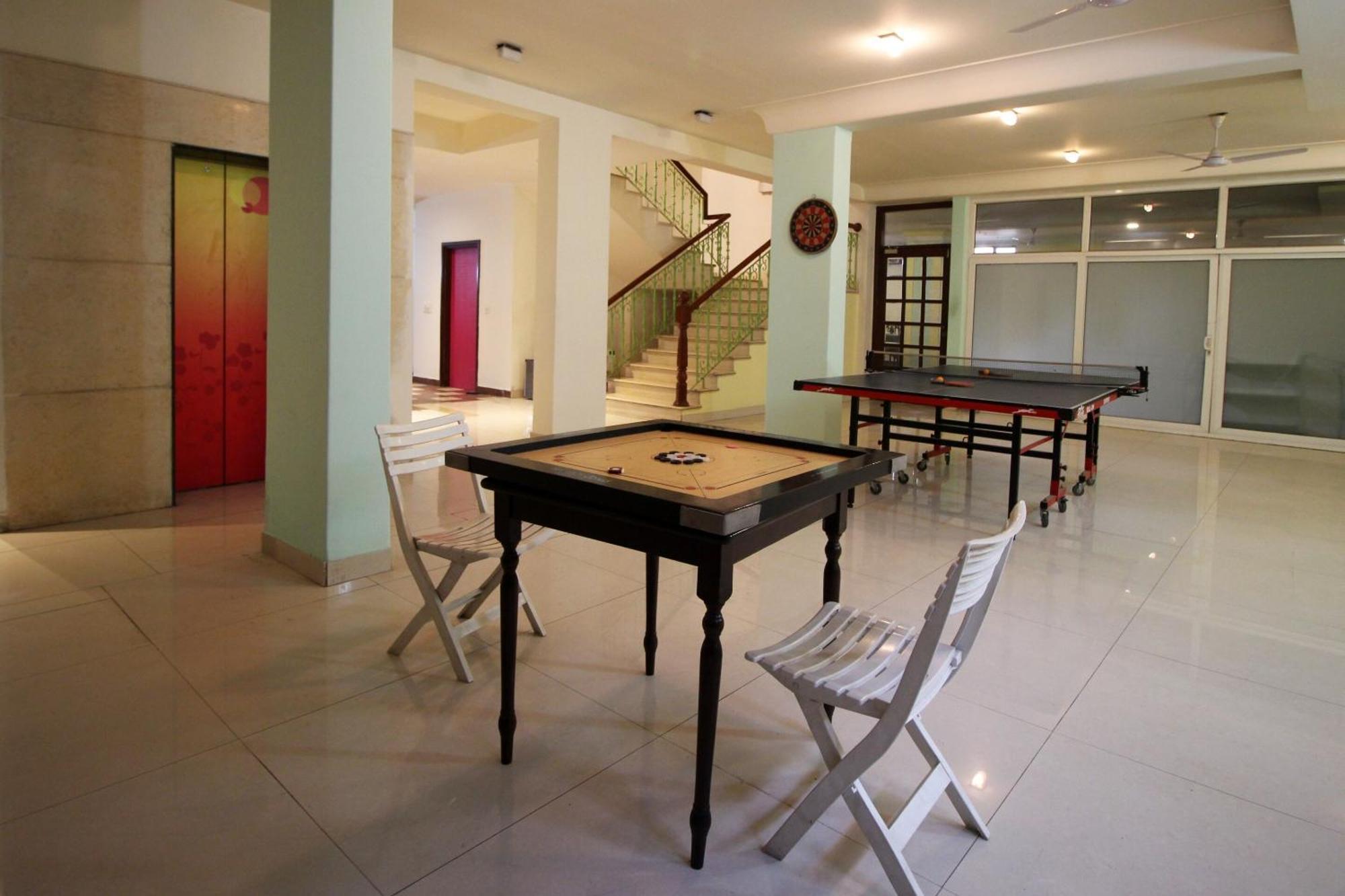 Super Collection O Sakshi Hotel Gurgaon Ngoại thất bức ảnh